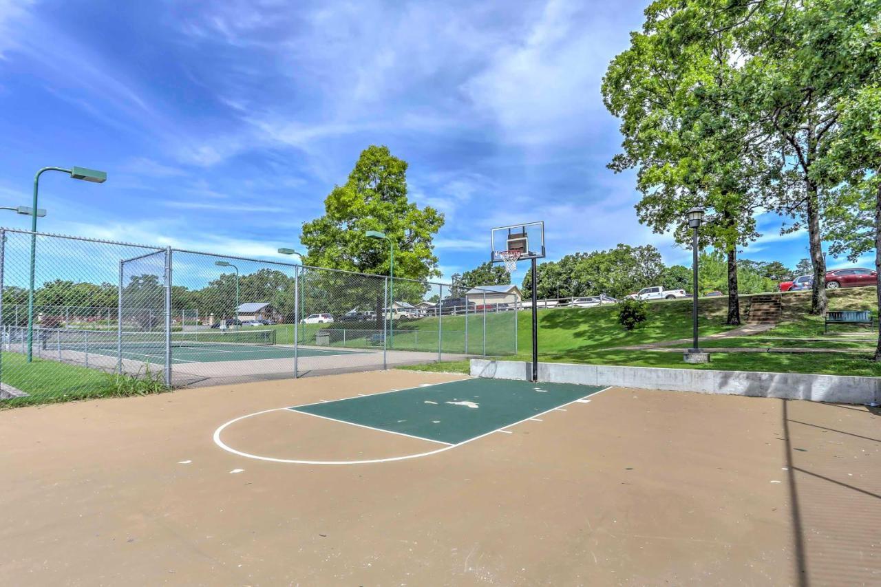 Spacious Condo About 4 Mi From Downtown Branson! エクステリア 写真